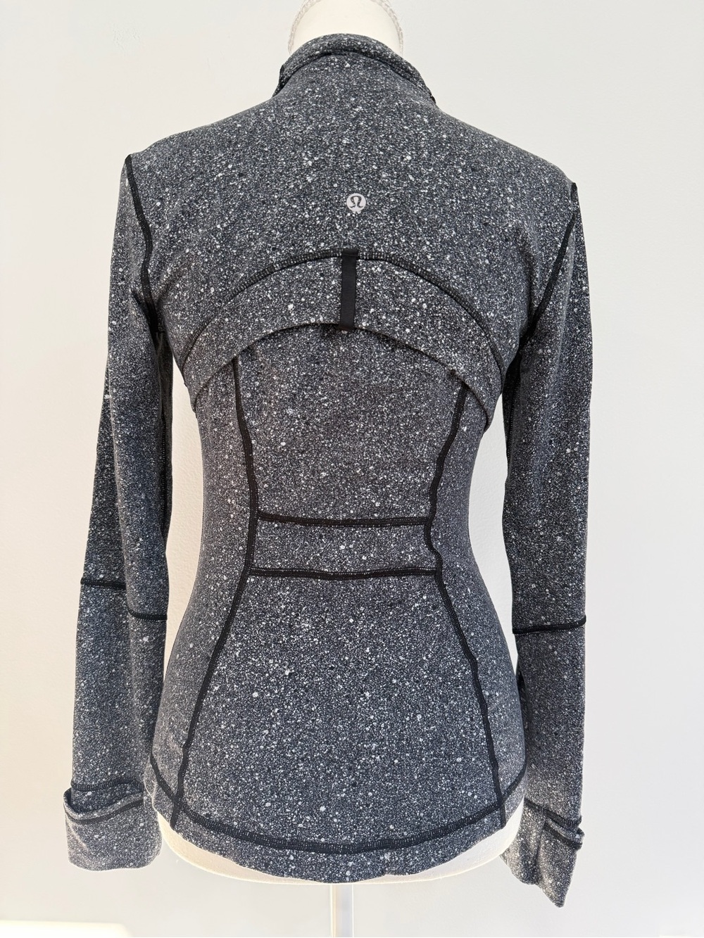Lululemon Define Jacket in Luminesce Splatter Black and White Full Zip Jacket - Picture 8 of 9